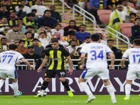 الاتحاد ونافباخور