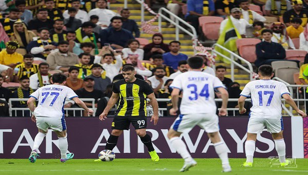 الاتحاد ونافباخور