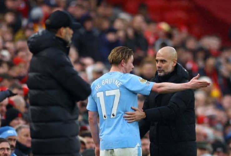 أزمة بين جوارديولا ودي بروين في مباراة مانشستر سيتي وليفربول