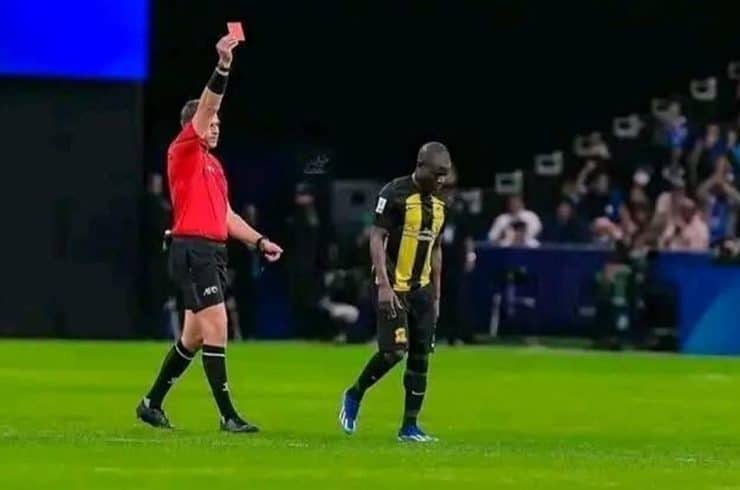 نجولو كانتي نجم الاتحاد أمام الهلال