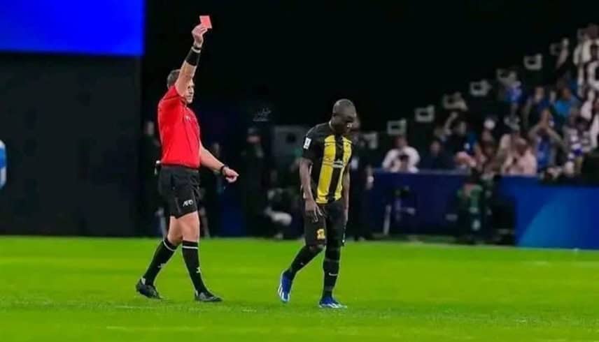 نجولو كانتي نجم الاتحاد أمام الهلال