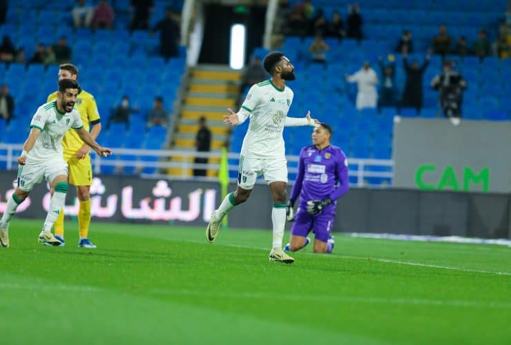 الأهلي والتعاون في الدوري السعودي