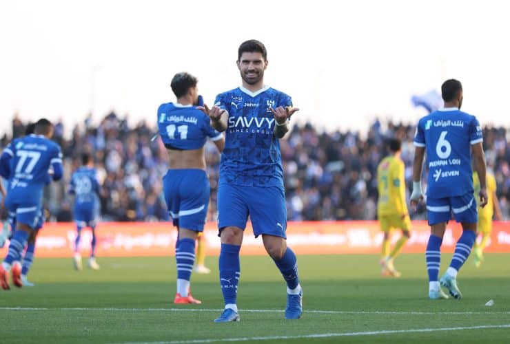 الهلال