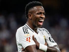 فينيسوس جونيور